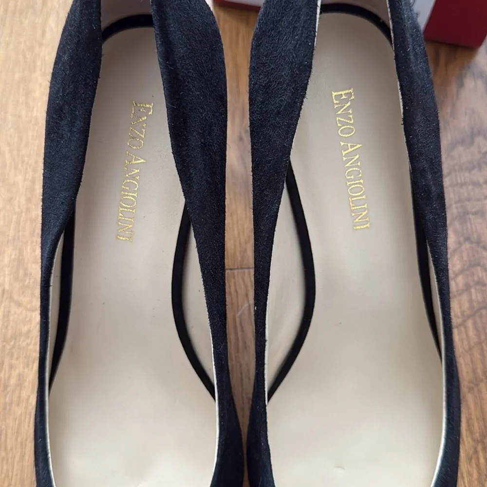 Enzo Angiolini Black Heels Classic Pumps - Picture 6 of 6